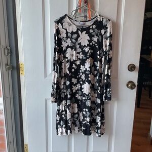 Old Navy Floral Swing Dress